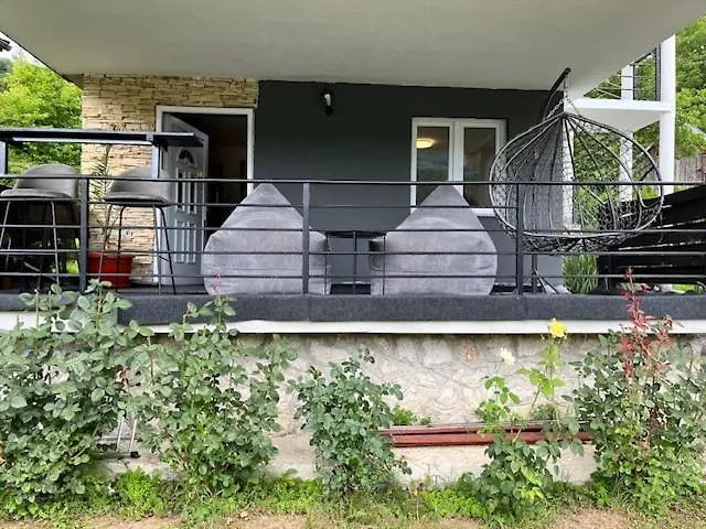 Royal Town- Luxury Jacuzzi Suite *